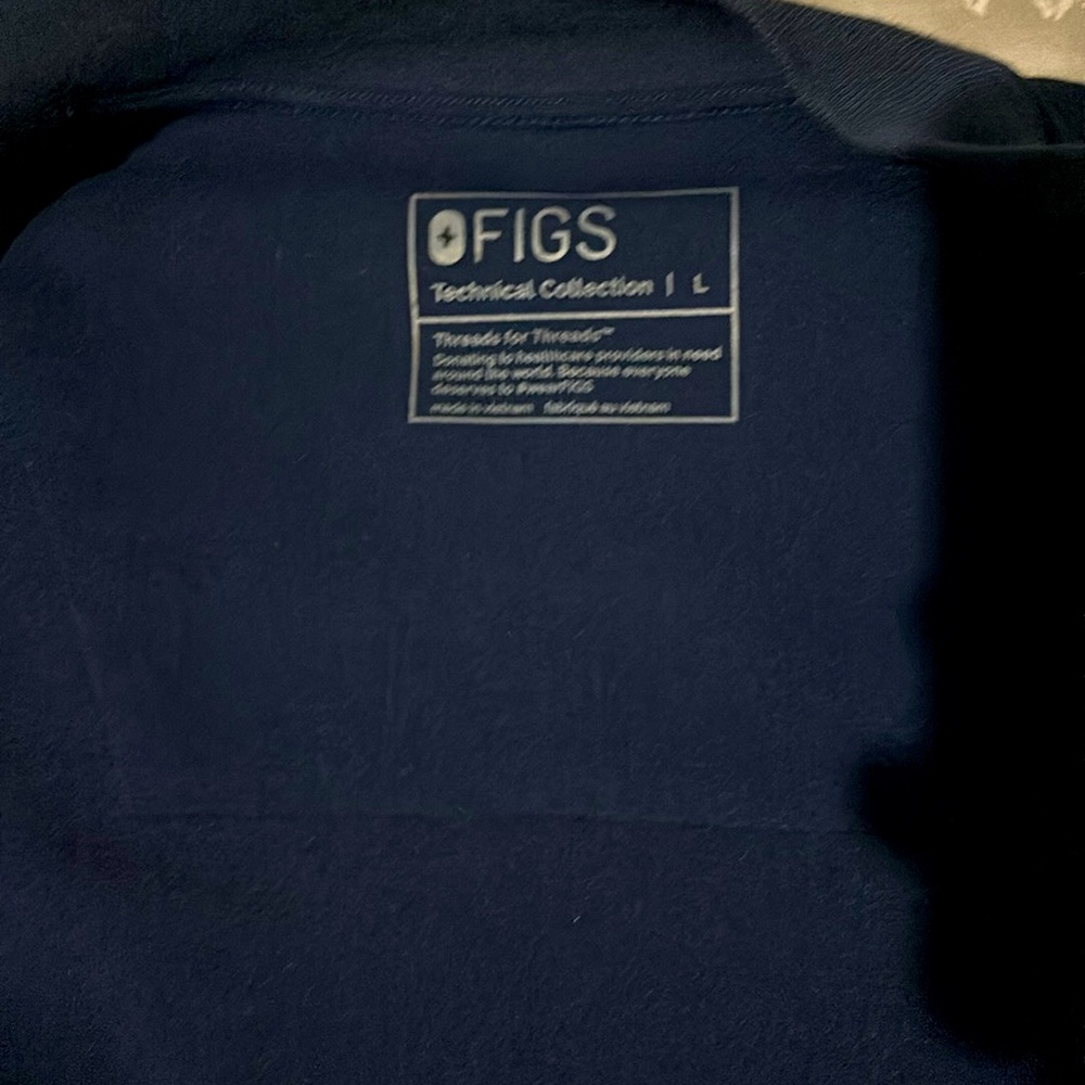Figs Women’s Bellery - Scrub Jacket - Picture 2 of 2